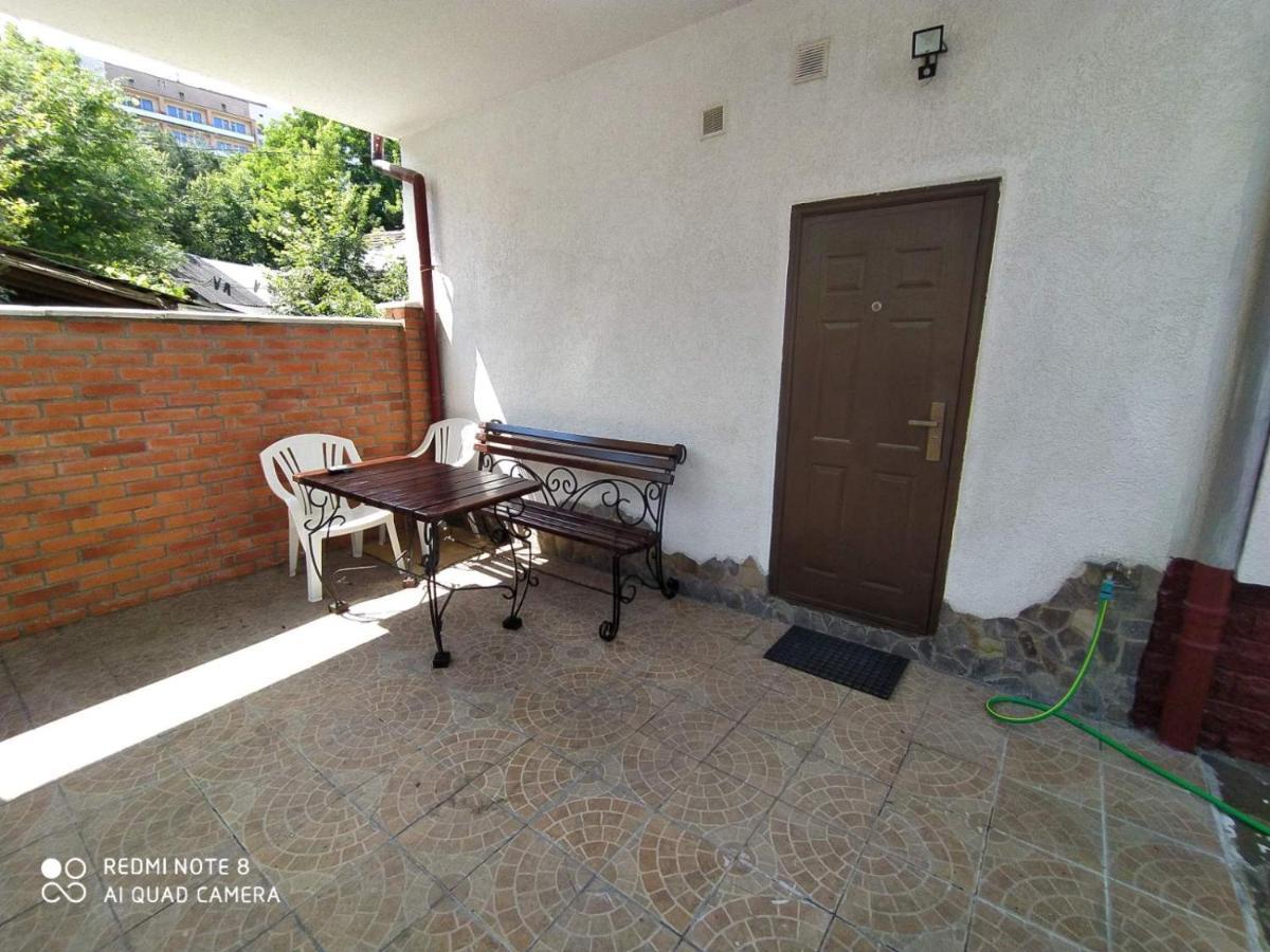 Sadyba Margaryta Truskavets Luaran gambar
